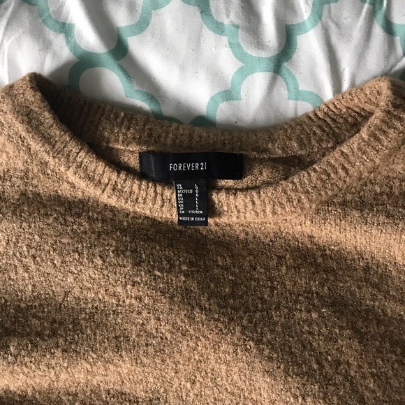 Sweater - Picture 3 of 3
